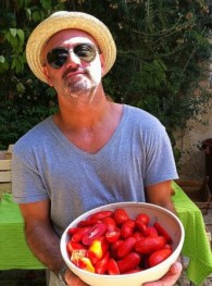 Silvestro_Silvestori_AwaitingTable School